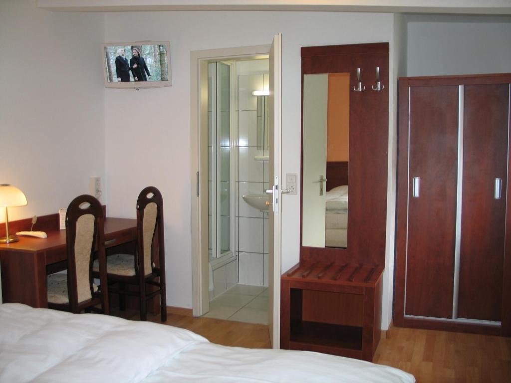 Hotel Restaurant Zur Post Вупперталь Номер фото